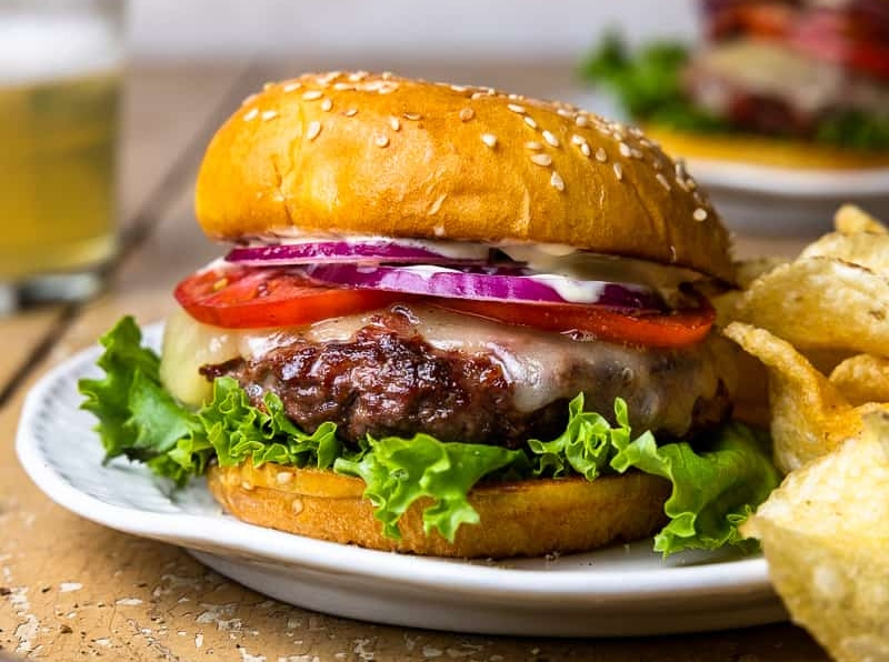 HAMBURGUESA ARRACHERA RELLENA